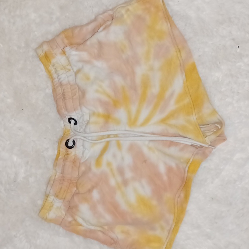 * Forever 21 shorts size M